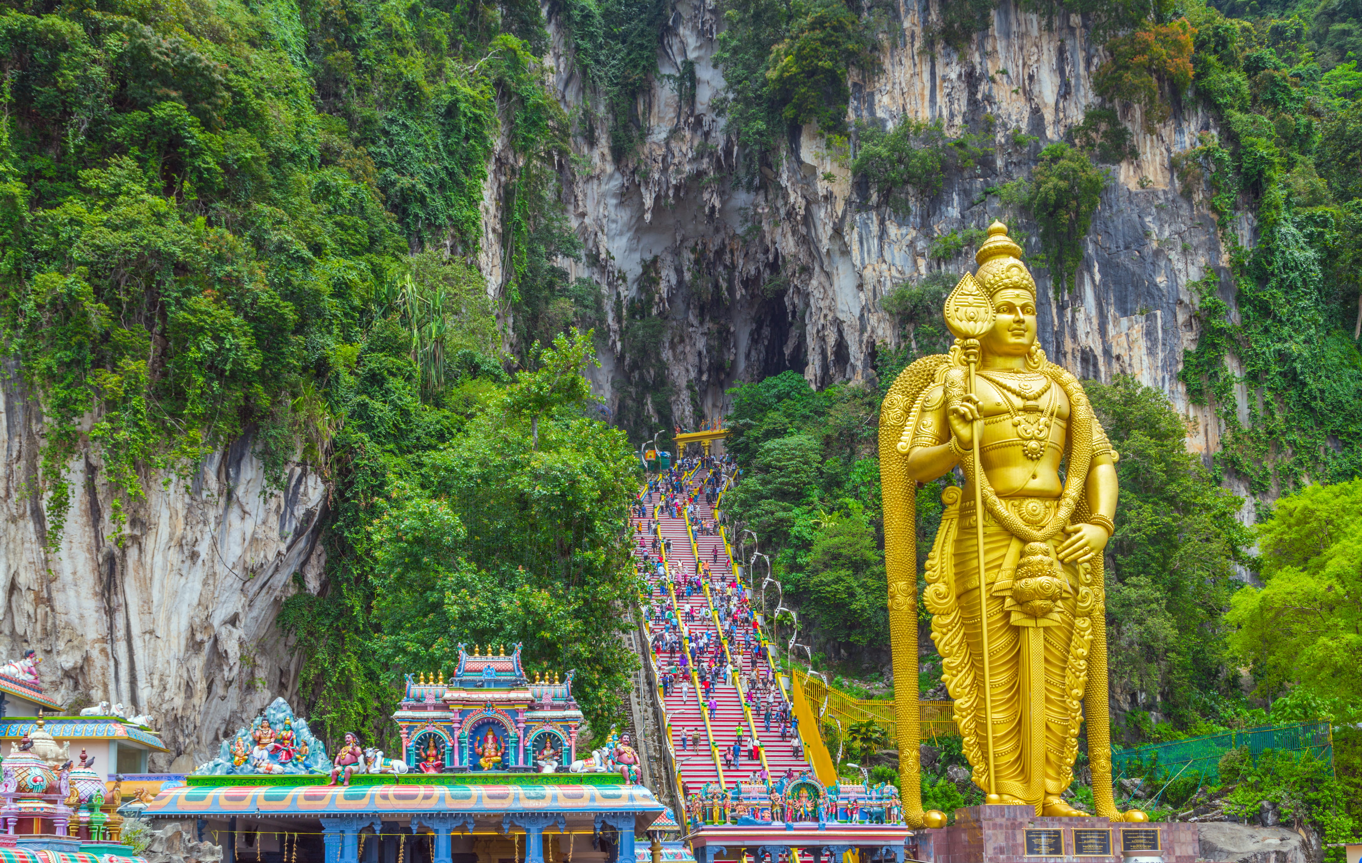 Malezja blog - co warto zrobić w Malezji (2) - Batu Caves.jpg